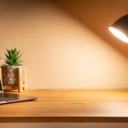 Comment choisir une lampe pour votre bureau ?